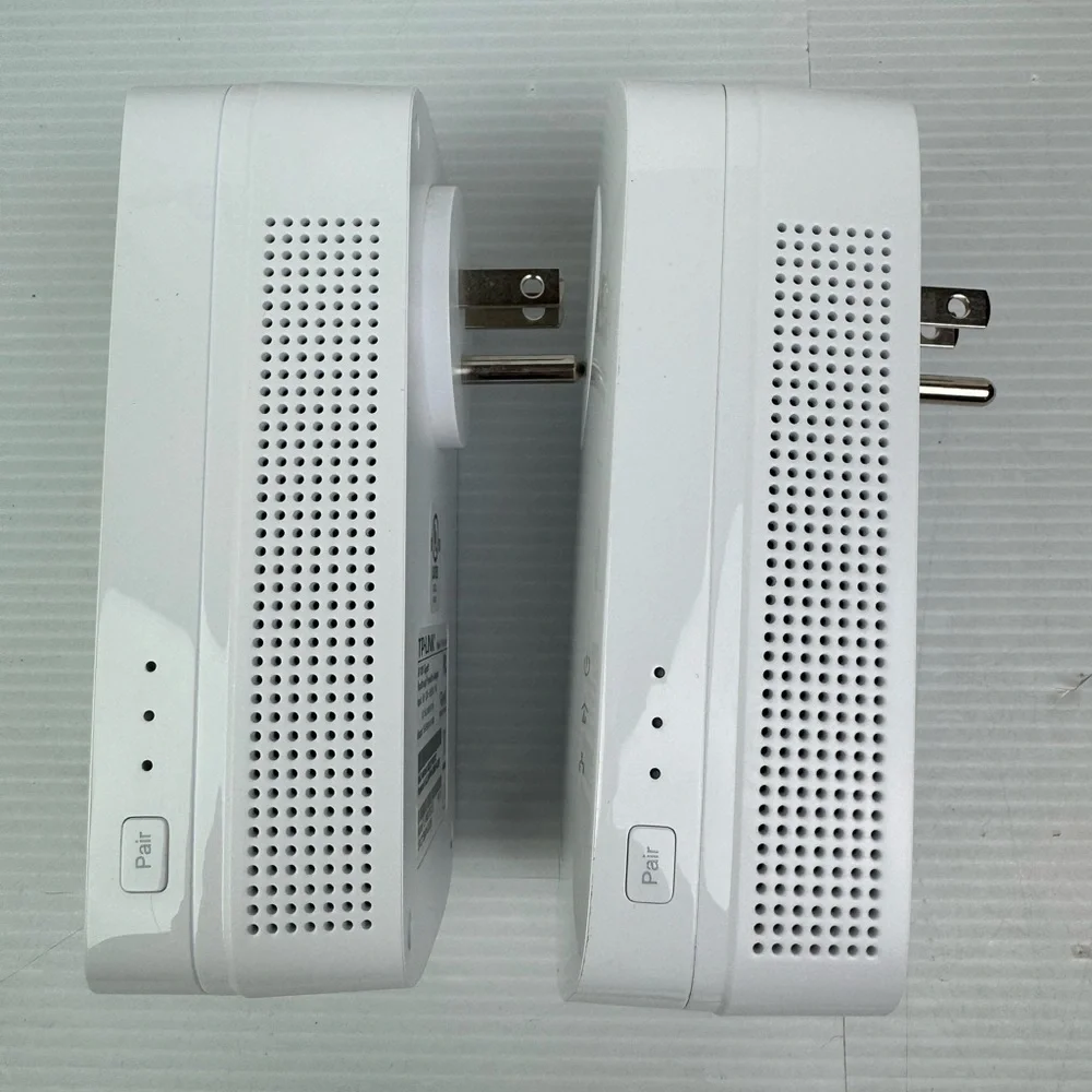 2 TP-LINK Powerline Kit AC1750 Wi-Fi Range Extender AV1200 TL-WPA8730 TL-PA8010